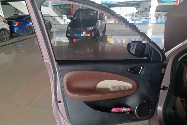 Used Wuling Bingo 2023 333 km Lingxi Connected Version Interior 7