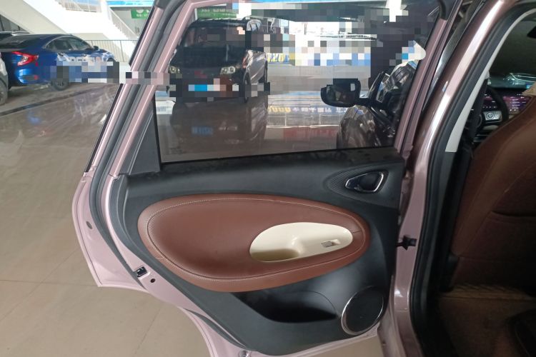 Used Wuling Bingo 2023 333 km Lingxi Connected Version Interior 8