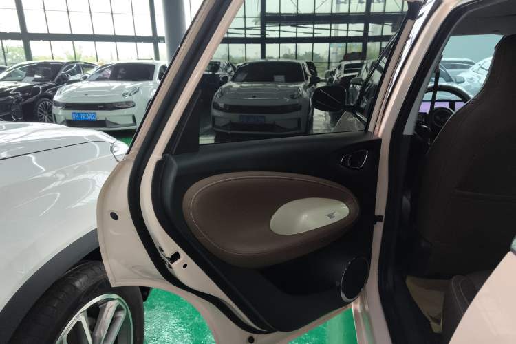Used Wuling Bingo 2023 410 km Lingxi Deluxe Edition Interior 8