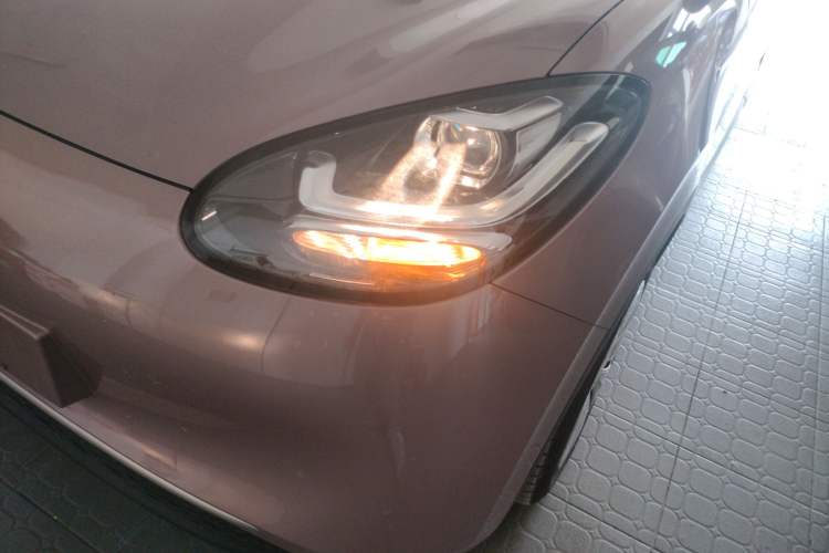 Used Wuling Bingo 2023 203km Light Edition Left Front Headlight
