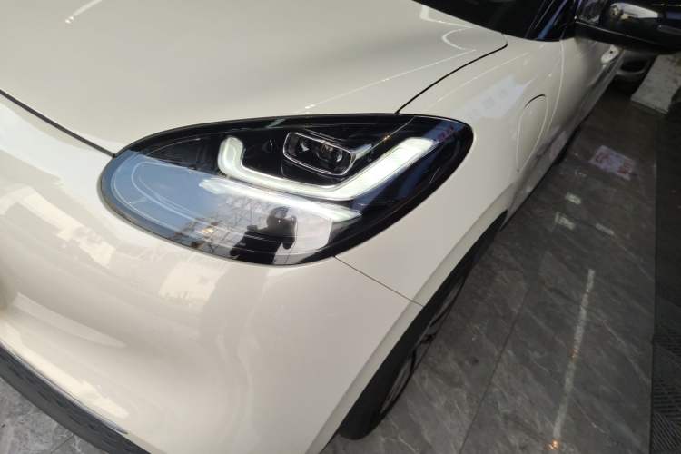 Used Wuling Bingo 2023 410 km Lingxi Deluxe Edition Left Front Headlight