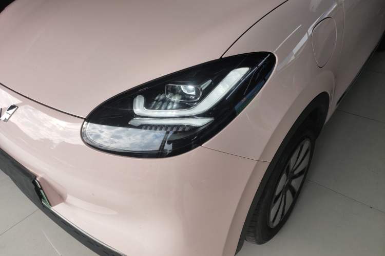 Used Wuling Bingo 2023 333 km Lingxi Connected Version Left Front Headlight