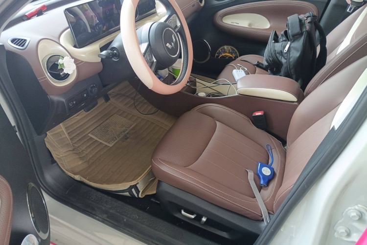 Used Wuling Bingo 2023 333 km Lingxi Connected Version Left Front Seat
