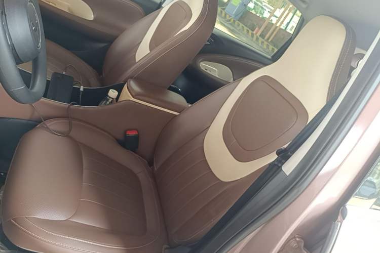 Used Wuling Bingo 2023 333 km Enjoyment Version Left Front Seat