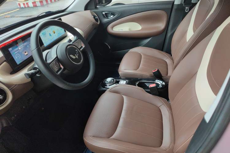 Used Wuling Bingo 2023 333km Enjoy+ Version Left Front Seat