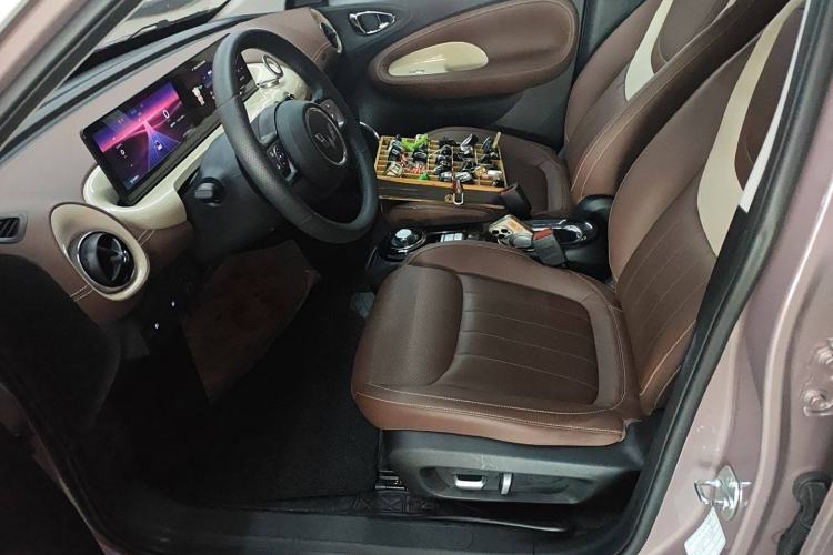 Used Wuling Bingo 2023 333 km Lingxi Connected Version Left Front Seat