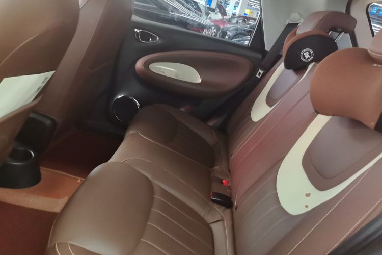 Used Wuling Bingo 2023 410 km Lingxi Deluxe Edition Left Rear Seat