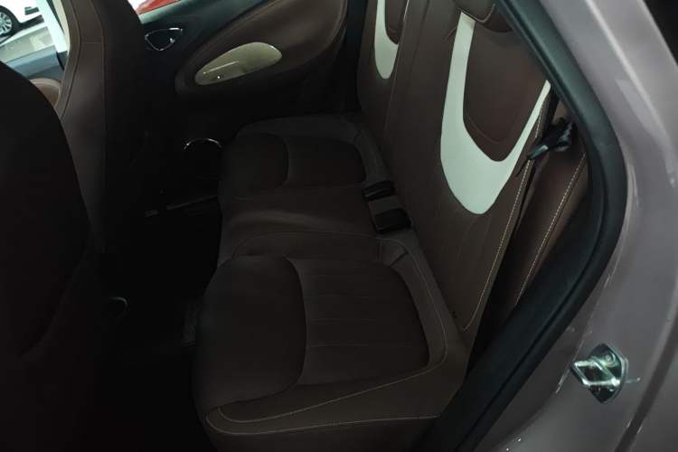 Used Wuling Bingo 2023 333 km Lingxi Connected Version Left Rear Seat