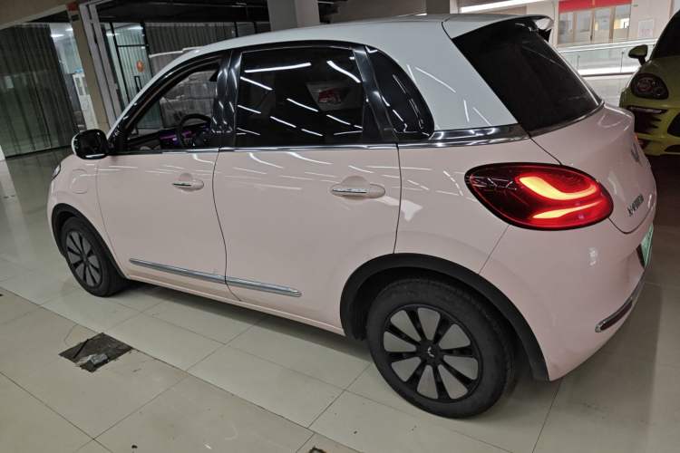 Used Wuling Bingo 2023 410 km Lingxi Deluxe Edition Left Side