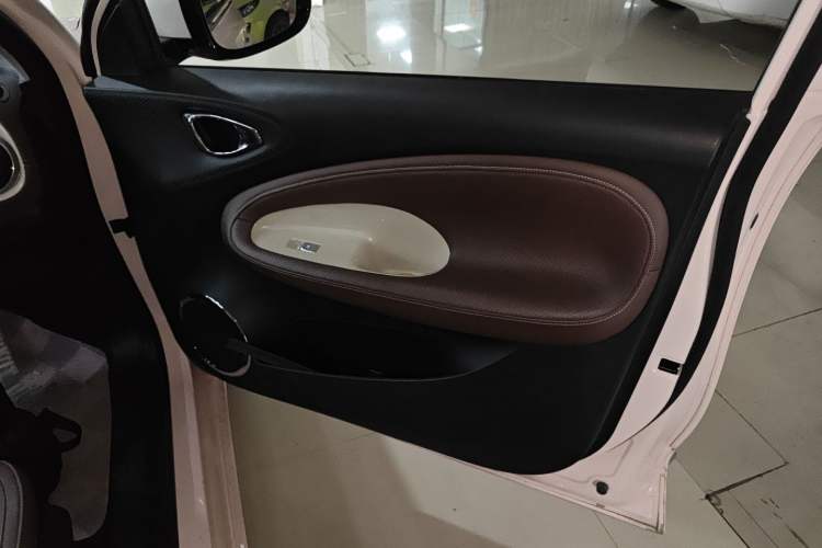 Used Wuling Bingo 2023 410 km Lingxi Deluxe Edition Right Front Door Interior