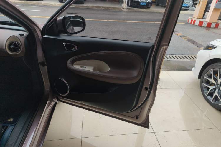 Used Wuling Bingo 2023 333km Enjoy+ Version Right Front Door Interior