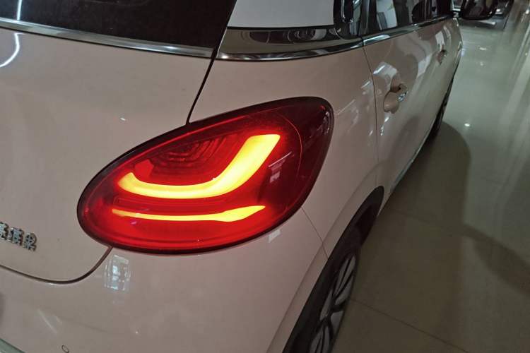Used Wuling Bingo 2023 410 km Lingxi Deluxe Edition Right Rear Taillight