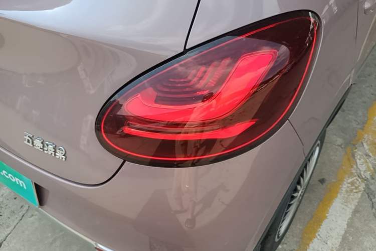 Used Wuling Bingo 2023 333 km Enjoyment Version Right Rear Taillight