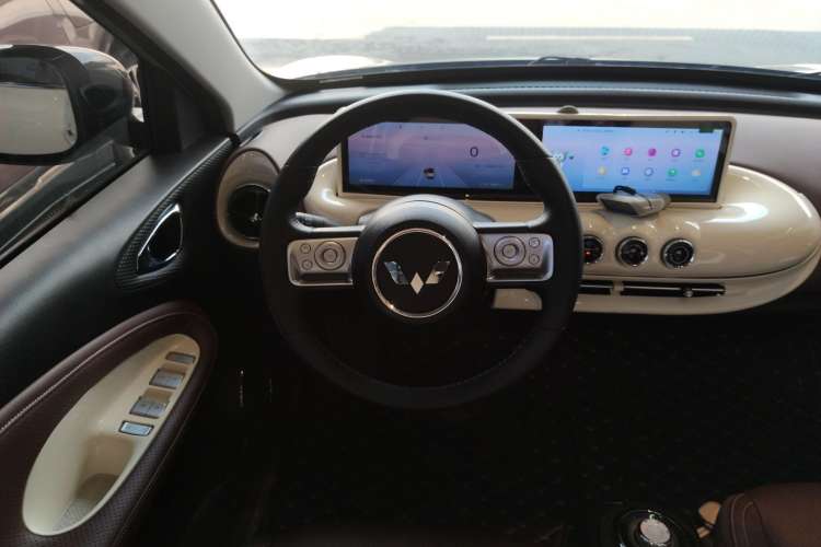 Used Wuling Bingo 2023 410 km Lingxi Deluxe Edition Steering Wheel