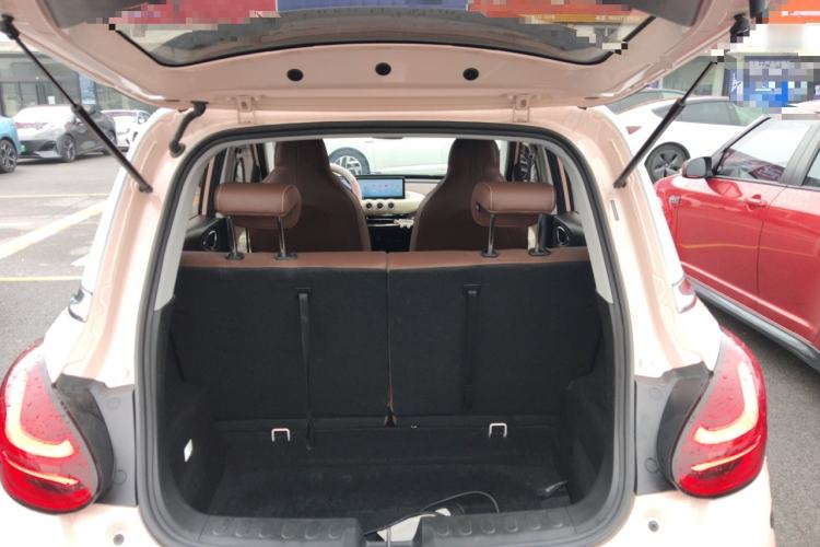 Used Wuling Bingo 2023 410 km Lingxi Deluxe Edition Trunk