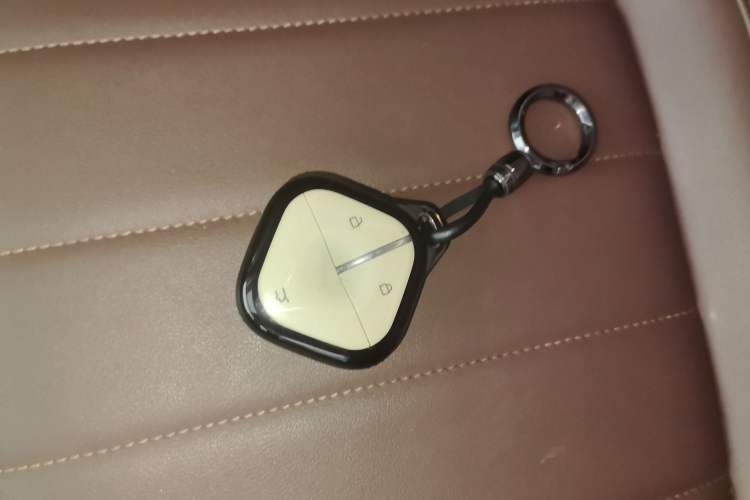 Used Wuling Bingo 2023 410 km Lingxi Deluxe Edition Vehicle Key