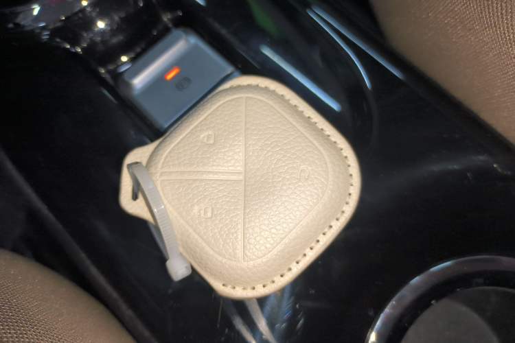 Used Wuling Bingo 2023 410 km Lingxi Deluxe Edition Vehicle Key