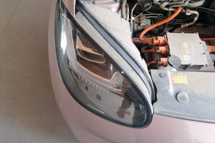 Used Wuling Bingo 2023 333 km Enjoyment Version Right Front Headlight