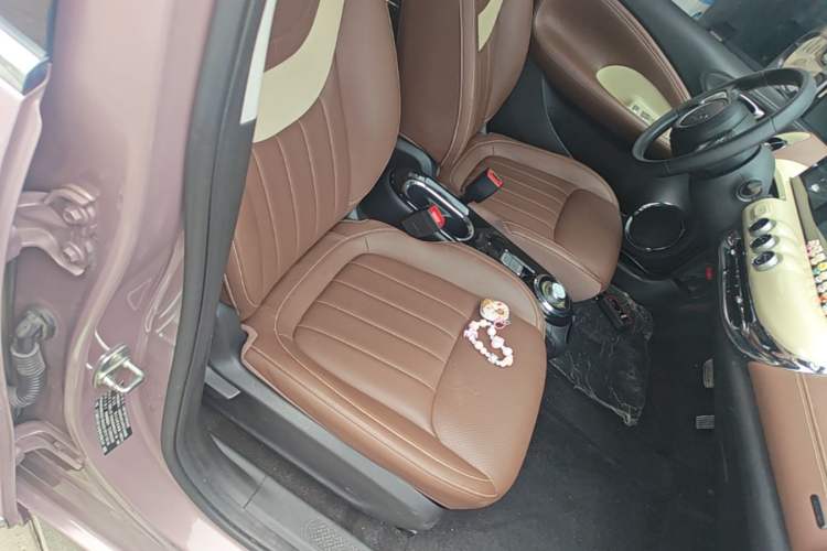 Used Wuling Bingo 2023 333km Enjoy+ Version Right Front Seat