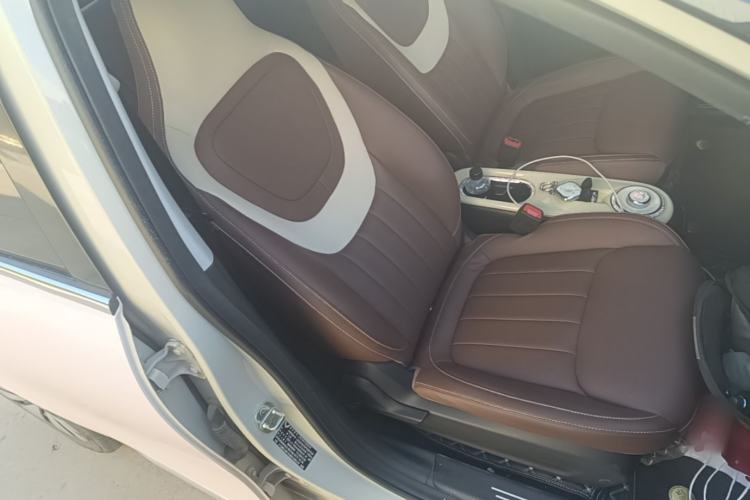 Used Wuling Bingo 2023 333km Enjoy+ Version Right Front Seat