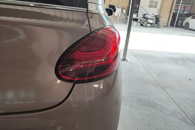 Used Wuling Bingo 2023 333 km Enjoyment Version Right Rear Taillight
