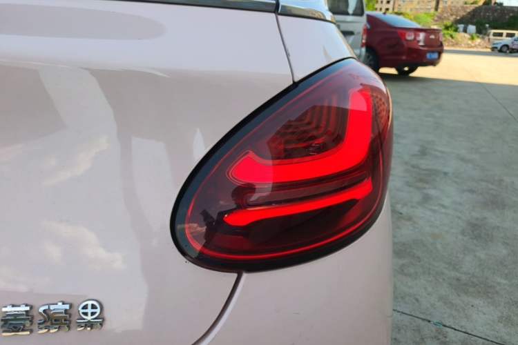 Used Wuling Bingo 2023 410 km Lingxi Deluxe Edition Right Rear Taillight