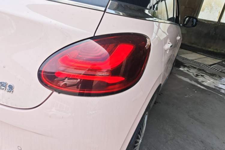 Used Wuling Bingo 2023 410 km Lingxi Deluxe Edition Right Rear Taillight