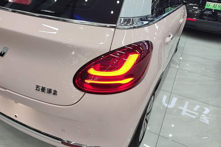 Used Wuling Bingo 2023 333km Enjoy+ Version Right Rear Taillight