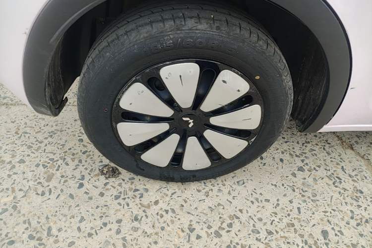 Used Wuling Bingo 2023 333 km Enjoyment Version Right Rear Wheel Hub