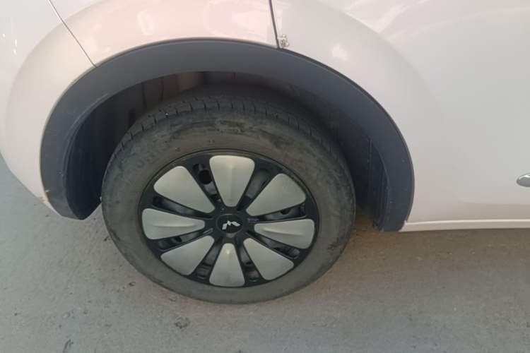 Used Wuling Bingo 2023 333km Enjoy+ Version Right Rear Wheel Hub