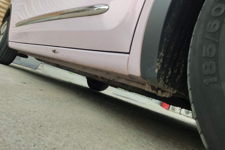 Used Wuling Bingo 2023 333 km Enjoyment Version Right Side Sill