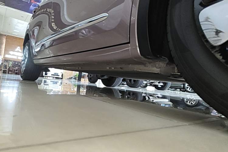 Used Wuling Bingo 2023 333 km Enjoyment Version Right Side Sill