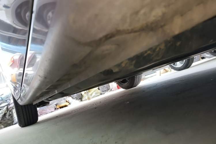 Used Wuling Bingo 2023 333 km Lingxi Connected Version Right Side Sill