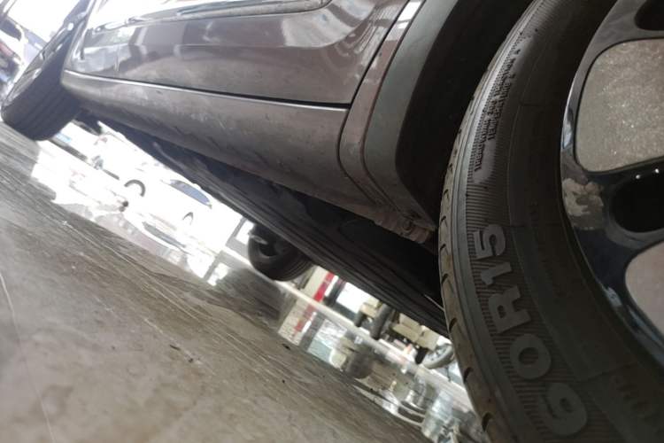 Used Wuling Bingo 2023 333 km Lingxi Connected+ Version Right Side Sill
