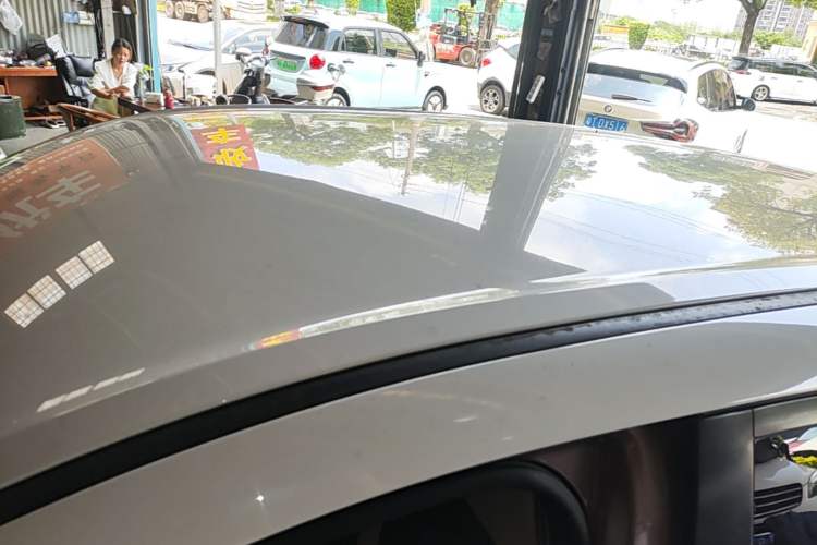 Used Wuling Bingo 2023 203km Comfort Edition Roof