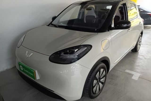 Used Wuling Bingo 2023 410 km Lingxi Deluxe Edition
