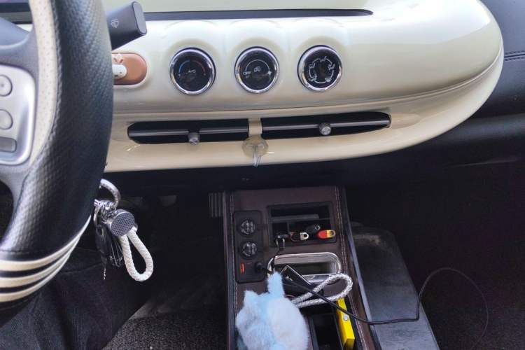Used Wuling Bingo 2023 203km Light Edition Audio And AC Panel