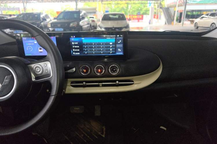 Used Wuling Bingo 2023 333 km Fast-Share Version Audio And AC Panel