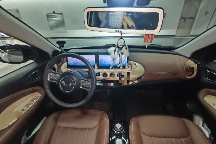 Used Wuling Bingo 2023 333 km Lingxi Connected+ Version Center Console