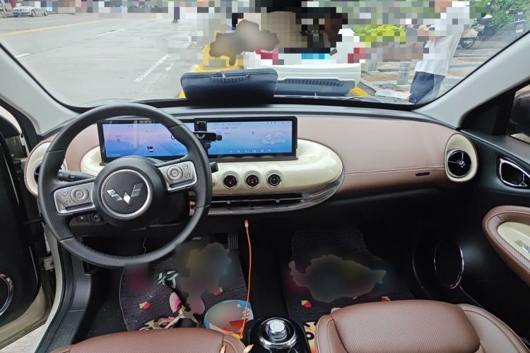 Used Wuling Bingo 2023 333 km Lingxi Connected+ Version Center Console