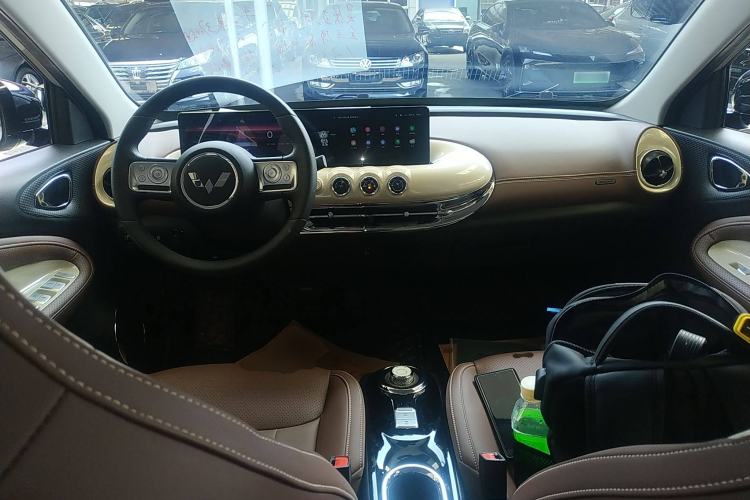 Used Wuling Bingo 2023 333 km Lingxi Connected+ Version Center Console