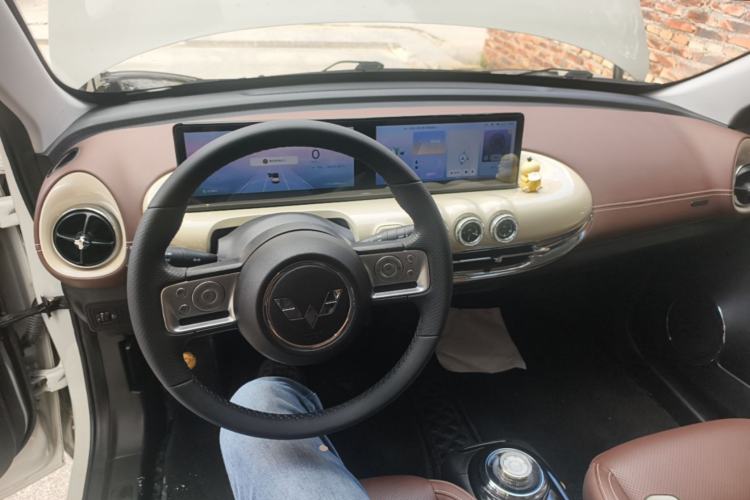 Used Wuling Bingo 2023 333 km Lingxi Connected+ Version Center Console