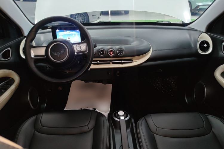 Used Wuling Bingo 2023 203km Light Edition Center Console