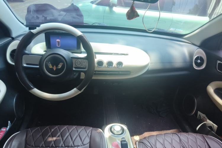 Used Wuling Bingo 2023 203km Light Edition Center Console