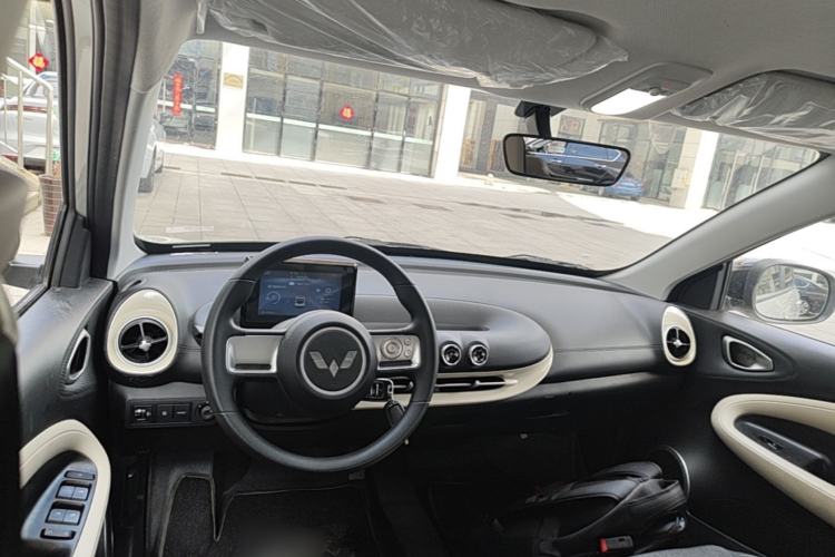 Used Wuling Bingo 2023 203km Light Edition Center Console