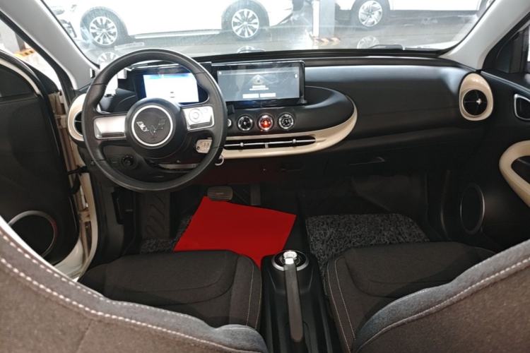 Used Wuling Bingo 2023 333 km Fast-Share Version Center Console