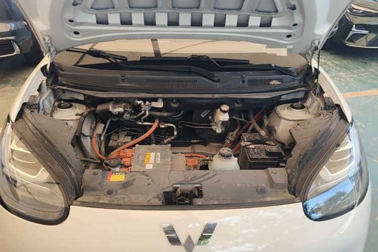 Used Wuling Bingo 2023 333 km Enjoyment Version Engine Bay
