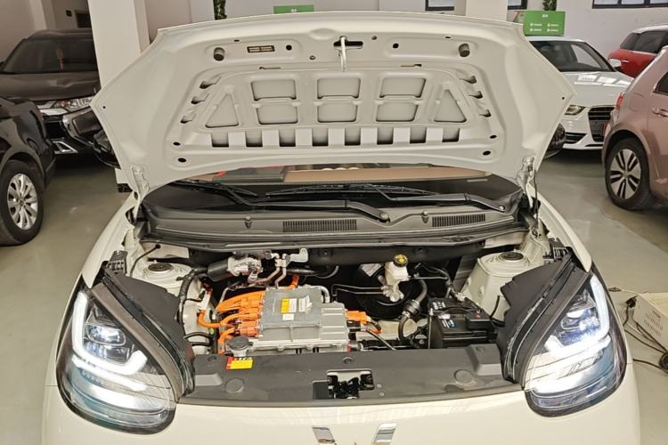 Used Wuling Bingo 2023 203km Comfort Edition Engine Bay