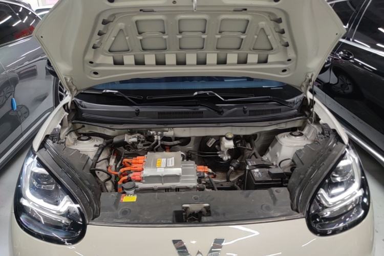 Used Wuling Bingo 2023 203km Light Edition Engine Bay