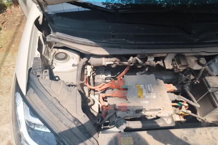 Used Wuling Bingo 2023 203km Light Edition Engine Bay Right